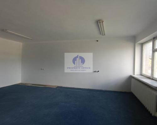 Włochy: lokal biurowy 24,90m2 do wynajęcia