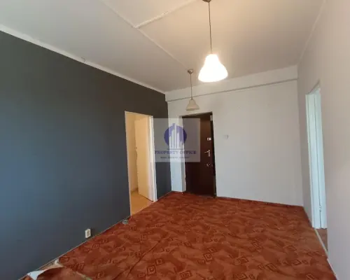 Włochy: lokal biurowy 33,90m2 do wynajęcia