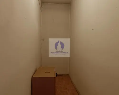 Włochy: lokal biurowy 33,90m2 do wynajęcia
