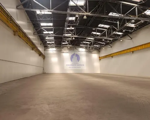 Bielany: magazyn 1800 m2 do wynajęcia