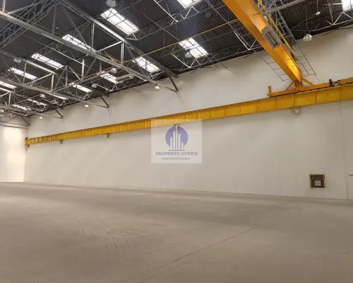 Bielany: magazyn 1800 m2 do wynajęcia