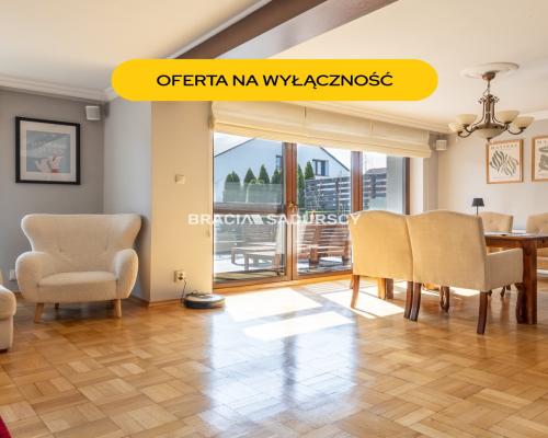 Zadbany dom wolnostojący ul. Wybickiego.