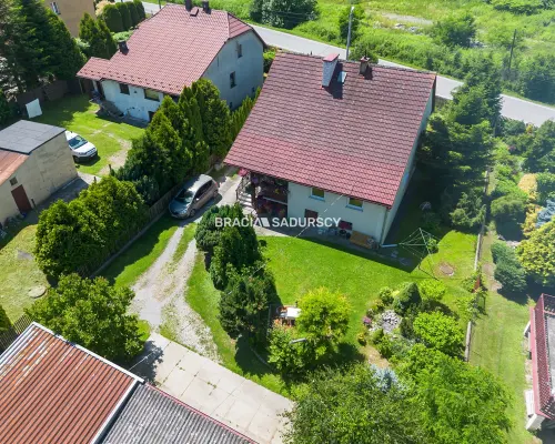 Dom z dużą działką budowlaną. Rzozów 87 arów.