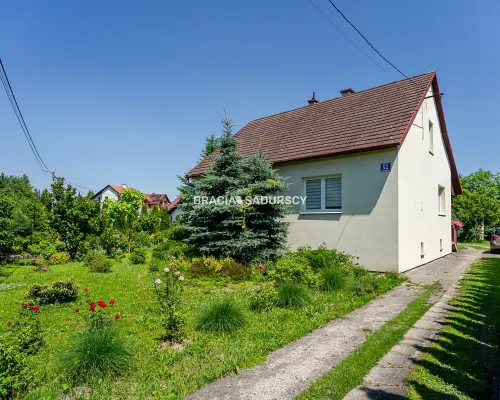 Dom z dużą działką budowlaną. Rzozów 87 arów.