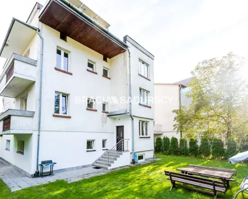 ATRAKCYJNY DOM W ZNAKOMITEJ LOKALIZACJI
