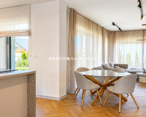 Nowoczesny dom w zielonej okolicy 147m2