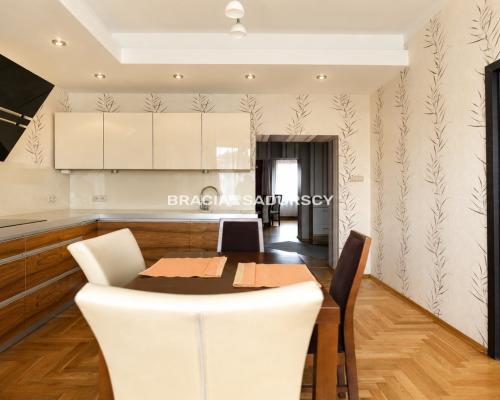 Dom 250 m² | Garaż | Duża działka | Zembrzyce