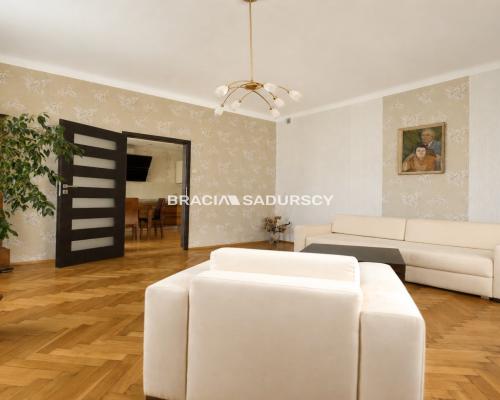 Dom 250 m² | Garaż | Duża działka | Zembrzyce