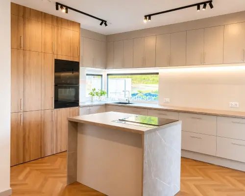 Nowoczesny dom w zielonej okolicy 147m2