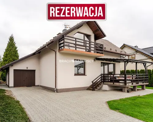Zadbany dom na pięknej działce / potencjał
