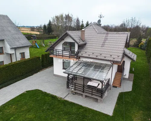 Zadbany dom na pięknej działce / potencjał