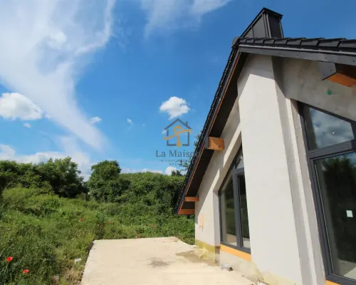 151 m² komfortu w zielonej części Węgrzc