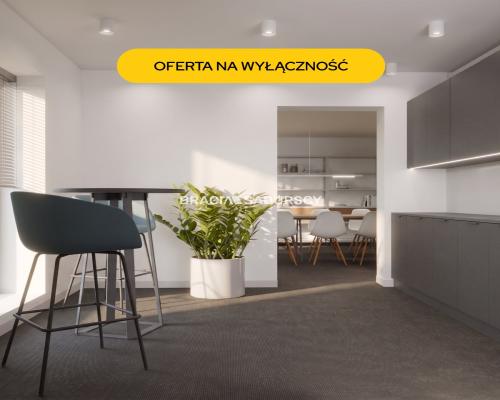 Wielofunkcyjny budynek handlowo-biurowo-magazynowy