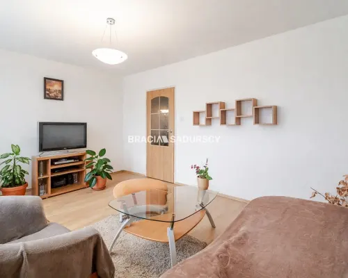 3pok (oddzielne) ok 55,7m2 Podgórze Duchackie