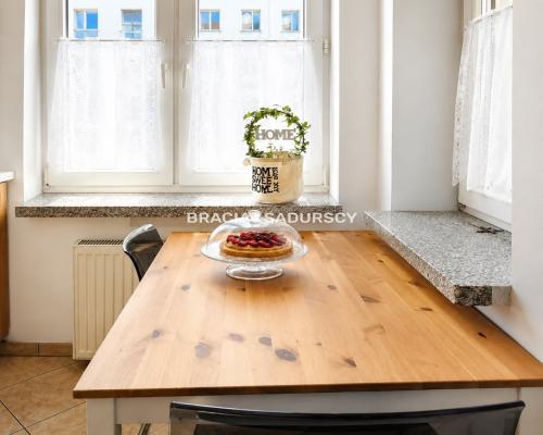 Kawalerka po remoncie | Balkon | Niski czynsz