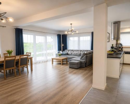 Niepołomice dwupoziomowe mieszkanie z ogród 150m2