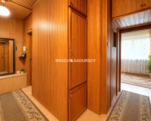 Przestronne 4-pok, balkon, spiżarka, loggia