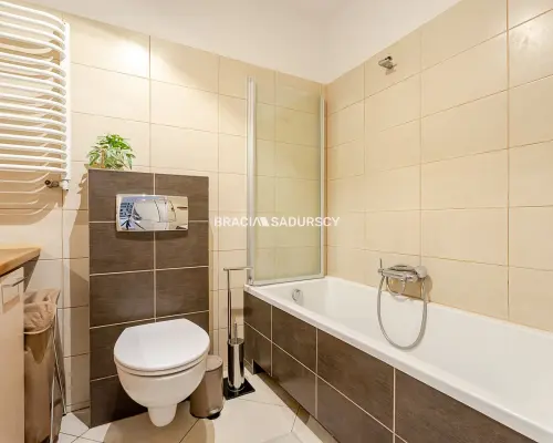 2 pok/ balkon/klimatyzacja/ ul. Borkowska