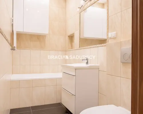 Sprzedam eleganckie,2-pok mieszkanie,Plac Nowy