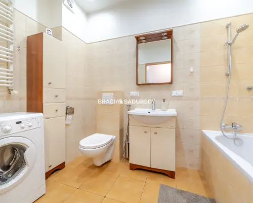 3-pokojowe mieszkanie 68 m² 2balkony | Mydlniki