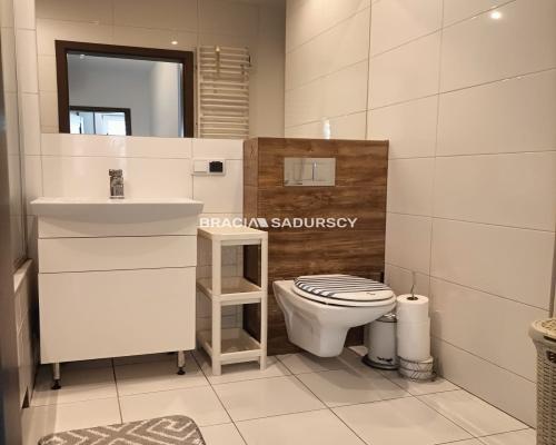 2 pok ok 52,5m2 z tarasem i ogórdkiem 130m2