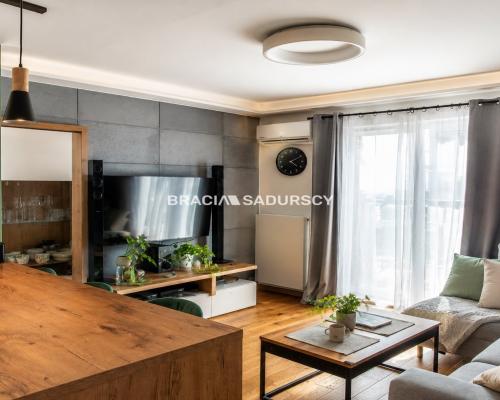 Mieszkanie z tarasem|3 pokoje|2020r|zielona okolic