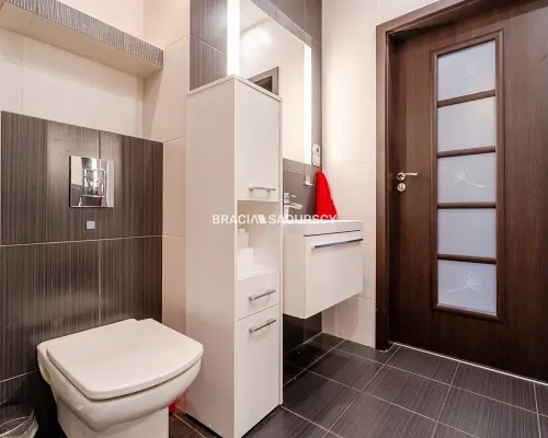 Obozowa/Ruczaj/– 1. piętro, winda, duży balkon