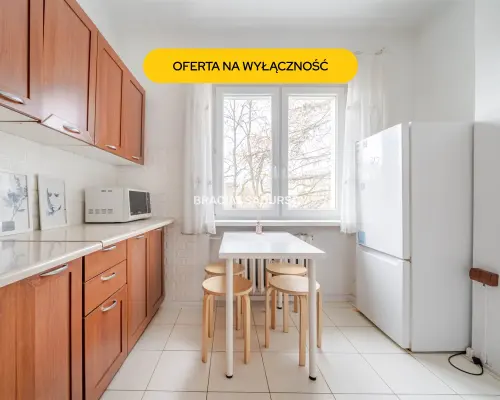 59m2 3 pok+os kuchnia Ul.Staszczyka Bronowice