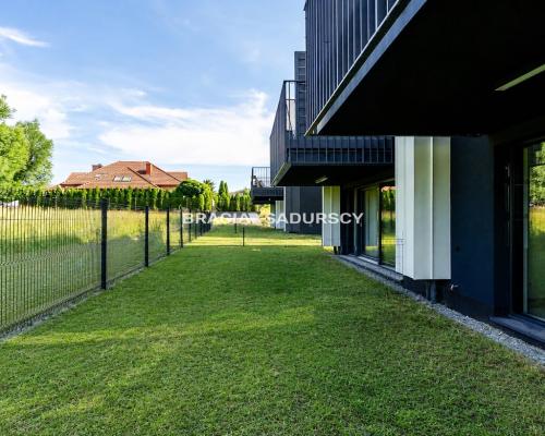 3pokoje,50m2,nowe budownictwo,2 ogródki,m.postojow