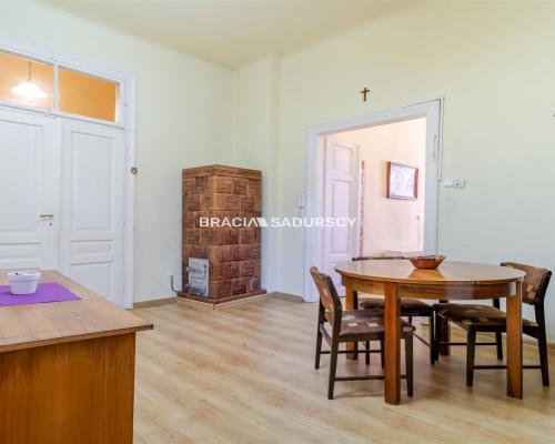 Mieszkanie w Kamienicy 58,6m2 z piwnicą 18m2