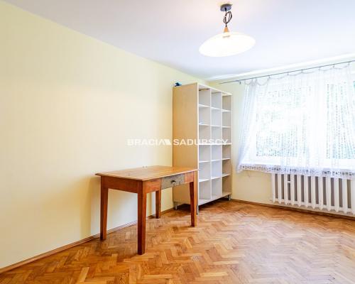 2-pok mieszkanie na Ugorku z widokiem na zieleń