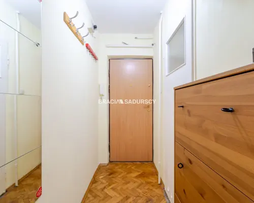 2-pok mieszkanie na Ugorku z widokiem na zieleń