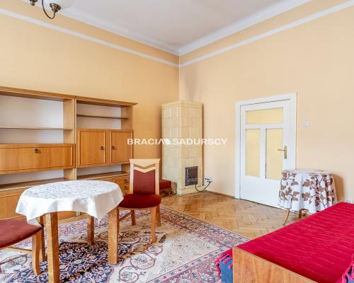 Stare Miasto | Zwierzyniecka | 91 m² | Kamienica