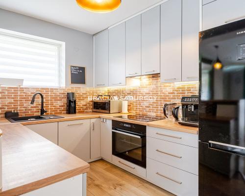 Komfortowe 3-pokojowe mieszkanie z ogródkiem 90m2