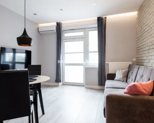 os. Hutnicze | 1 pok. | balkon