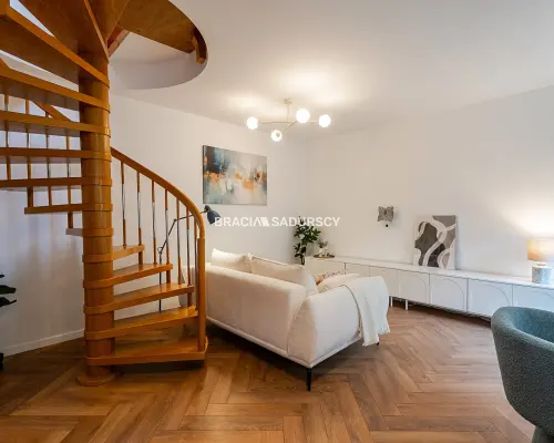 Eleganckie 2-poziomowe na Woli Justowskiej, garaż