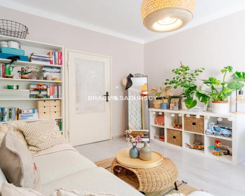 2pokojowe mieszkanie | Mogilska | Balkon | Piwnica