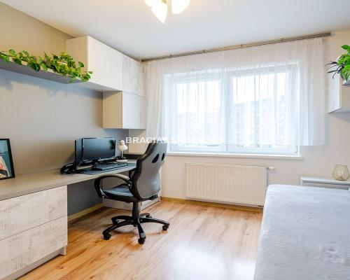 os. Piastów, 2pok.+kuchnia, tramwaj, ekstra loggia