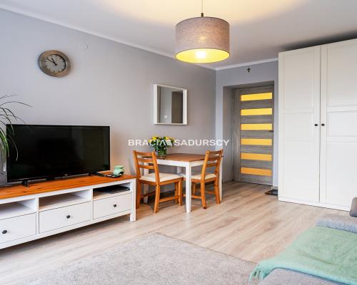 Os. Kościuszki | 45 m² | 2 pok | Piwnica | Centrum