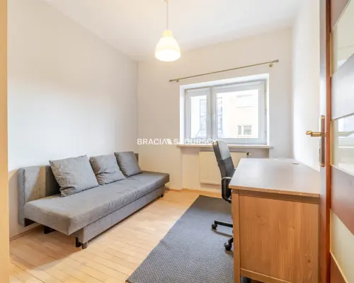 2-pokojowe, Prądnik Czerwony