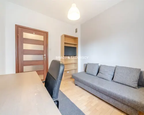 2-pokojowe, Prądnik Czerwony