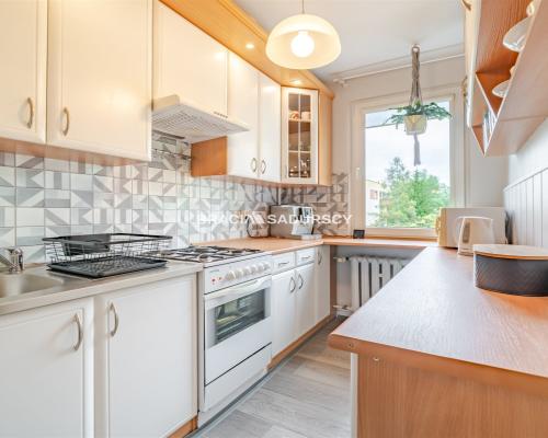 Przestronne 3 pokojowe  mieszkanie o powierzchni 61,40 m² - Kraków, ul. Halszki - Podgórze Duchackie.    M