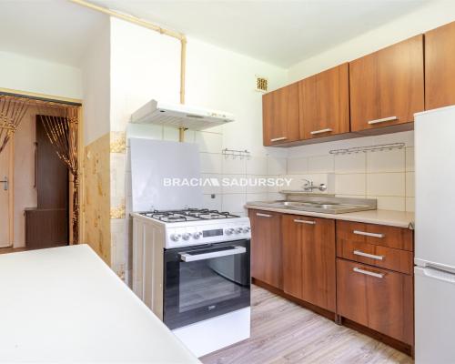 Kraków, Bieńczyce - osiedle Jagiellońskie. Na sprzedaż mieszkanie 2 pokojowe - 42 m² z balkonem położone na parterz