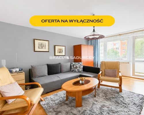 Kawalerka z osobną kuchnią, 37 m², balkon