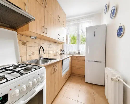 3-pok, os.Podw. balkon, osobna kuchnia