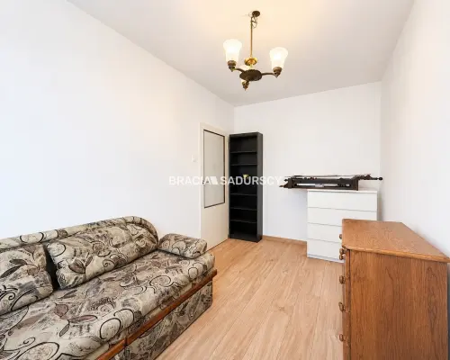 3-pok, os.Podw. balkon, osobna kuchnia