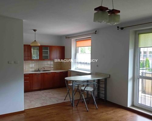 Wynajmę,pokój z aneksem, balkon, super lokalizacja