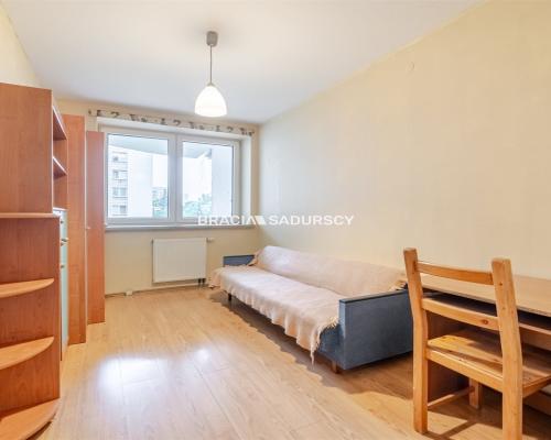 2-pokojowe mieszkanie z oddzielną kuchnią,balkon