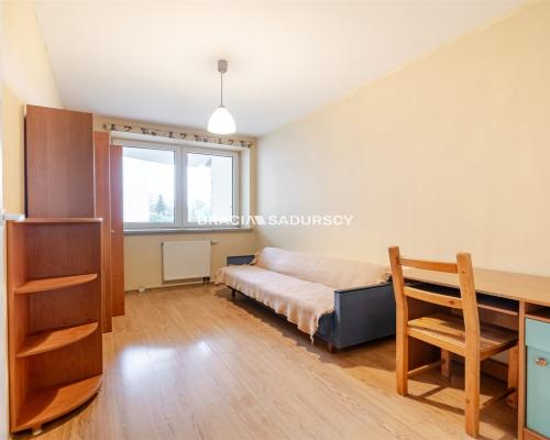 2-pokojowe mieszkanie z oddzielną kuchnią,balkon