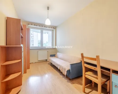 2-pokojowe mieszkanie z oddzielną kuchnią,balkon